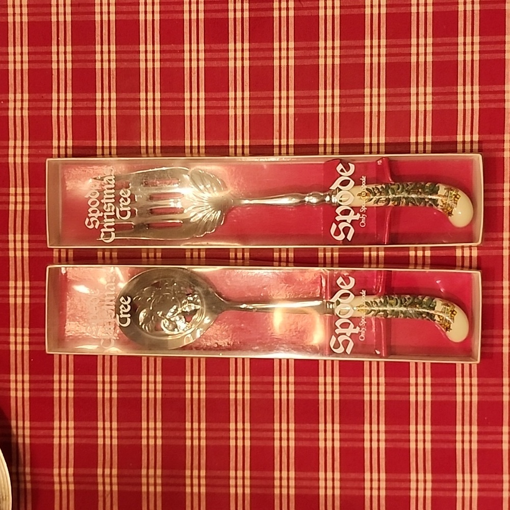 Spode Christmas Tree Vegetable Spoon and Meat Fork  Service Ware